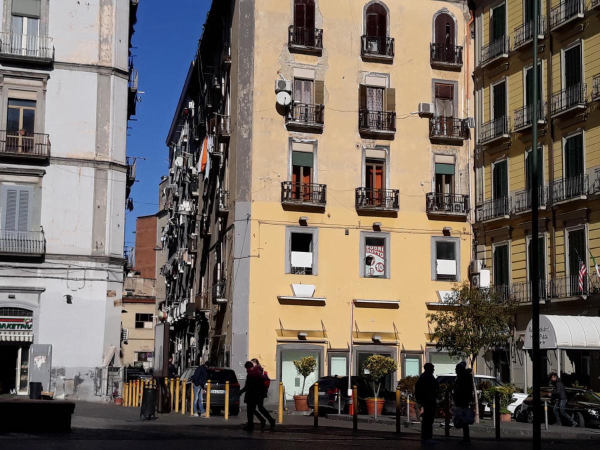Appartamento City Center Neapel Exterior foto