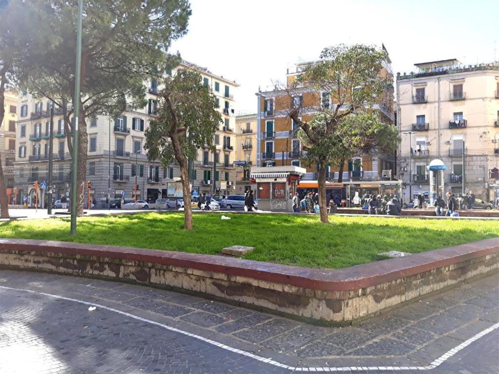 Appartamento City Center Neapel Exterior foto